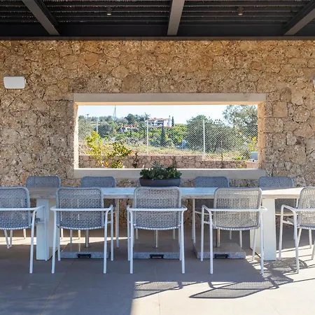 Mamasana - New Magnificent With Infinity Pool & Tennis!