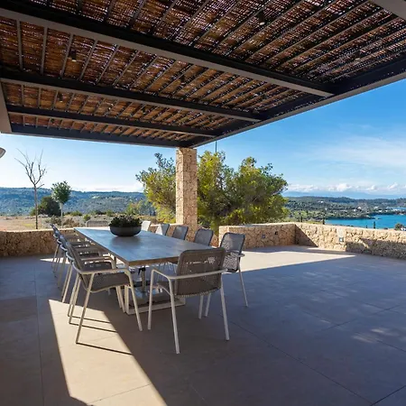 Villa Mamasana - New Magnificent With Infinity Pool & Tennis! *