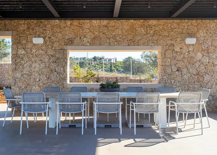 Mamasana - New Magnificent With Infinity Pool & Tennis!